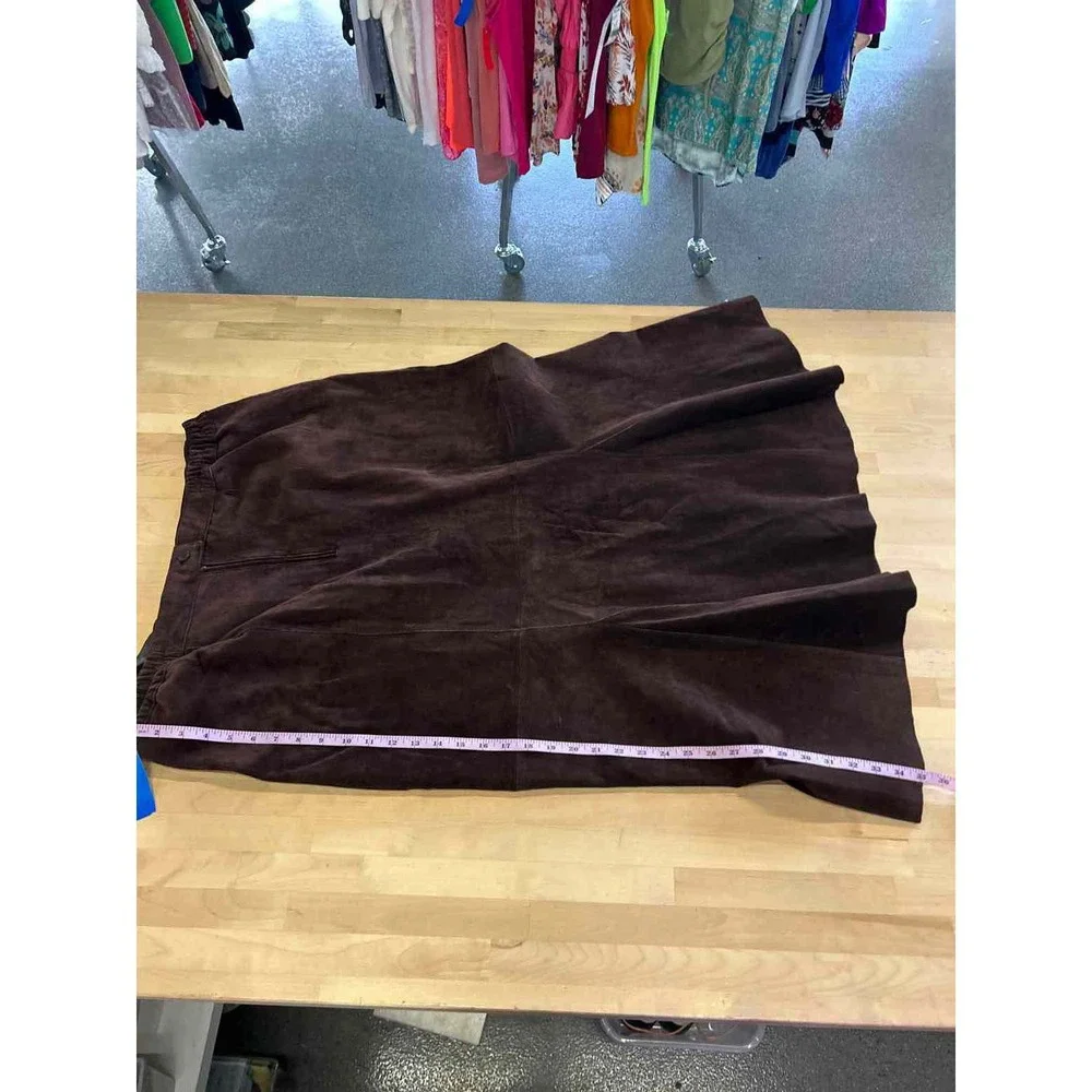 J.G.Hooked Size 20 Brown Leather Preloved Skirt